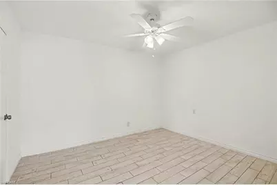 20 Estate Dr, North Fort Myers, FL 33917 - Photo 13