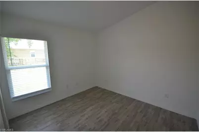 2225 Carver Ave, Fort Myers, FL 33916 - Photo 7