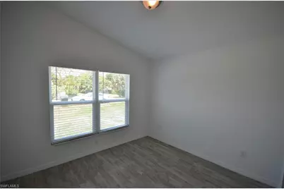 2225 Carver Ave, Fort Myers, FL 33916 - Photo 5