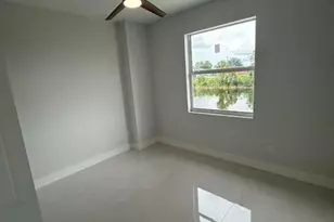 2835 NE 5th Pl, Cape Coral, FL 33909 - Photo 21