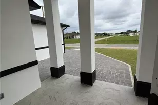 2835 NE 5th Pl, Cape Coral, FL 33909 - Photo 41