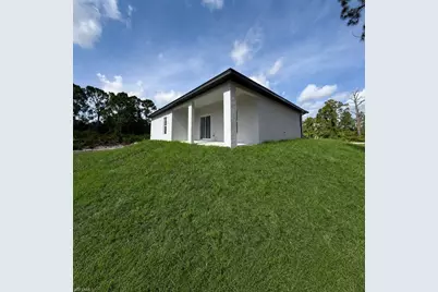 847 Genoa Ave S, Lehigh Acres, FL 33974 - Photo 21