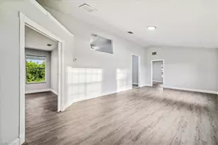 2701 SW 8th Ct, Cape Coral, FL 33914 - Photo 5