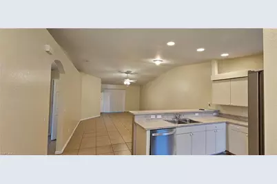 1628 SW Santa Barbara Pl, Cape Coral, FL 33991 - Photo 3