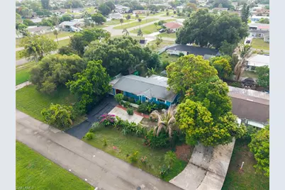 208 Redcliff Ave, Lehigh Acres, FL 33936 - Photo 19