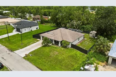 3812 17th St W, Lehigh Acres, FL 33971 - Photo 3