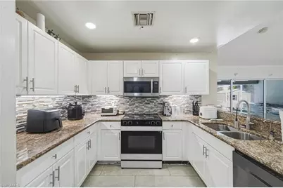 3812 17th St W, Lehigh Acres, FL 33971 - Photo 13