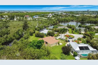 14401 Hampton Lake Ct, Fort Myers, FL 33908 - Photo 23