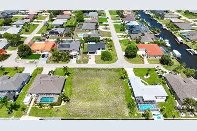 1041 SE 23rd Ave, Cape Coral, FL 33990 - Photo 3