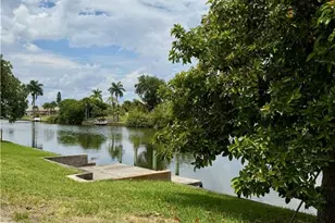 315 SE 20th Ct, Cape Coral, FL 33990 - Photo 29