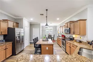 10276 Templeton Ln, Fort Myers, FL 33913 - Photo 13
