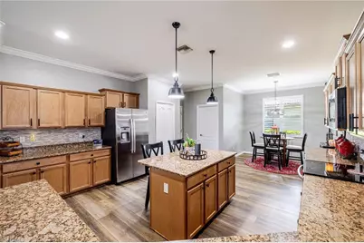 10276 Templeton Ln, Fort Myers, FL 33913 - Photo 15