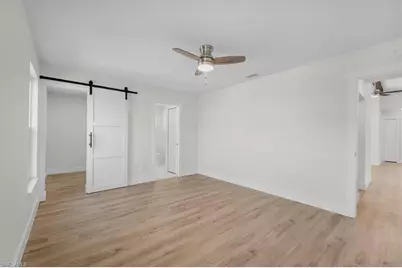 623 SE 31st Ln, Cape Coral, FL 33904 - Photo 29