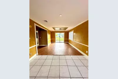 5826 Whiting Ct, Fort Myers, FL 33919 - Photo 5