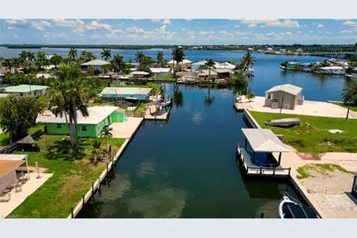 2567 Cay Cv, Matlacha, FL 33993 - Photo 3