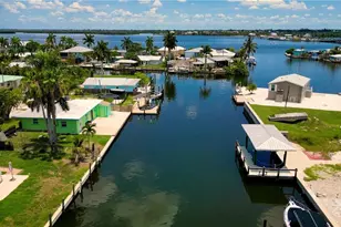 2567 Cay Cove, Matlacha, FL 33993 - Photo 3