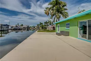 2567 Cay Cove, Matlacha, FL 33993 - Photo 39