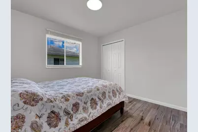206 SE 28th Ter, Cape Coral, FL 33904 - Photo 15