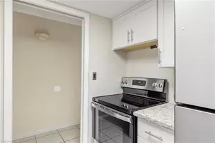 2366 E Mall Dr, Fort Myers, FL 33901 - Photo 13