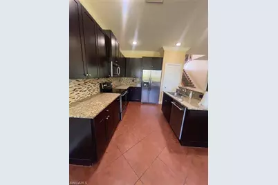 2427 Ashbury Cir, Cape Coral, FL 33991 - Photo 3