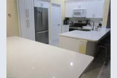 613 SE 2nd Ter, Cape Coral, FL 33990 - Photo 9