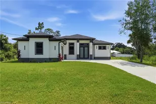 3823 Heyburn St, Fort Myers, FL 33905 - Photo 3