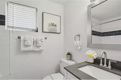 419 NW 7th Ter, Cape Coral, FL 33993 - Photo 7