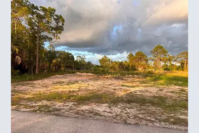 2914 N Elaine Ave, Lehigh Acres, FL 33971 - Photo 1