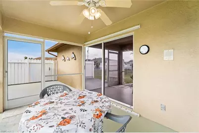 219 NE 7th Pl, Cape Coral, FL 33909 - Photo 17
