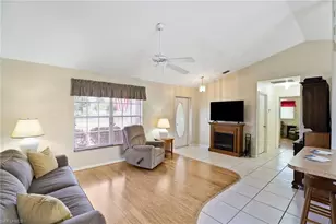 219 NE 7th Pl, Cape Coral, FL 33909 - Photo 21