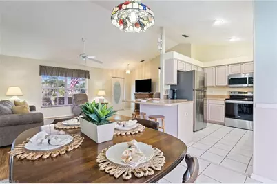 219 NE 7th Pl, Cape Coral, FL 33909 - Photo 15