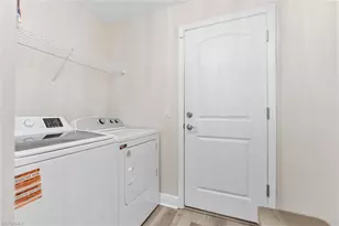 3225 NW 2nd Pl, Cape Coral, FL 33993 - Photo 21
