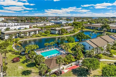 9305 Lake Park Dr #204, Fort Myers, FL 33919 - Photo 13
