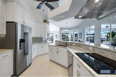 5311 SW 26th Ct, Cape Coral, FL 33914 - Photo 11