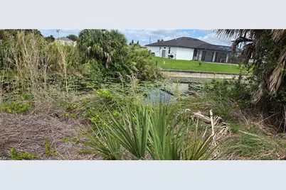 4024 NE 17th Ave, Cape Coral, FL 33909 - Photo 5