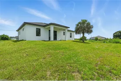 472 Rajah St, Lehigh Acres, FL 33974 - Photo 25