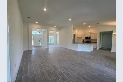 302 SE 1st Ter, Cape Coral, FL 33990 - Photo 13