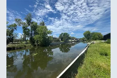 302 SE 1st Ter, Cape Coral, FL 33990 - Photo 29