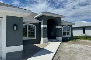 302 SE 1st Terrace, Cape Coral, FL 33990 - Photo 5