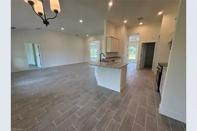 302 SE 1st Ter, Cape Coral, FL 33990 - Photo 15