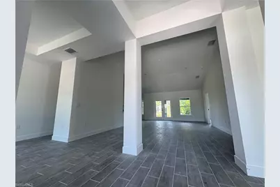 302 SE 1st Ter, Cape Coral, FL 33990 - Photo 7