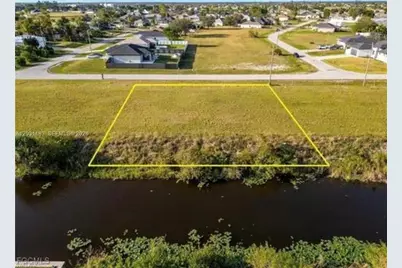 3411 NW 46th Ln, Cape Coral, FL 33993 - Photo 3