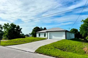3707 32nd St SW, Lehigh Acres, FL 33976 - Photo 3