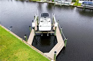 5509 Sir Walter Way, North Fort Myers, FL 33917 - Photo 35
