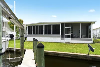 5509 Sir Walter Way, North Fort Myers, FL 33917 - Photo 31