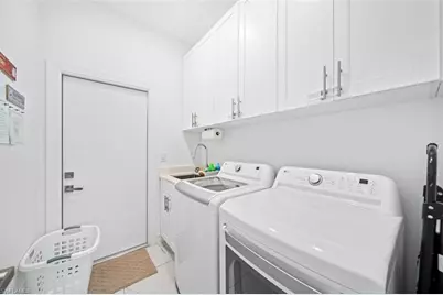 317 Kismet Pkwy E, Cape Coral, FL 33909 - Photo 19