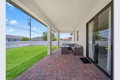 317 Kismet Pkwy E, Cape Coral, FL 33909 - Photo 23
