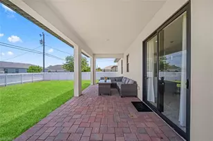 317 Kismet Pkwy E, Cape Coral, FL 33909 - Photo 23