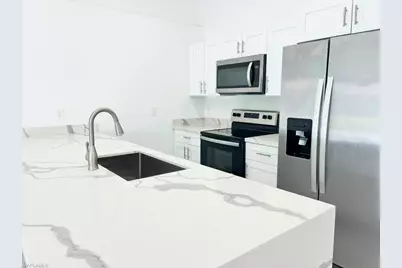4622 SW 7th Pl, Cape Coral, FL 33914 - Photo 5