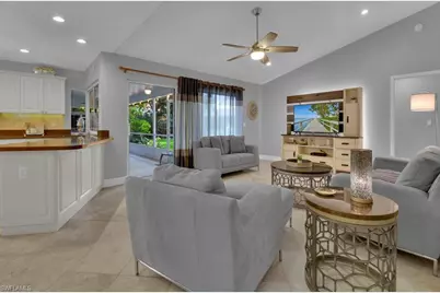 11481 Bent Pine Dr, Fort Myers, FL 33913 - Photo 5